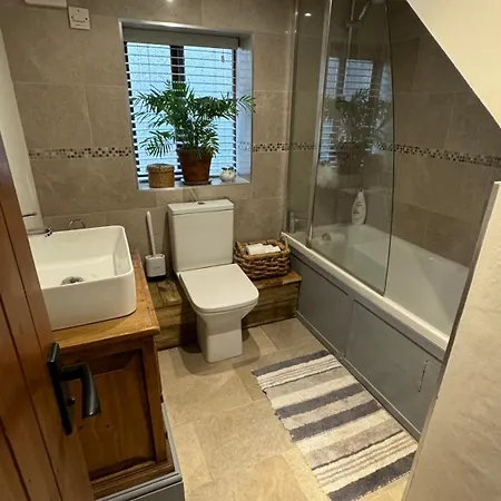 Homestay Swallow Barn Penrith